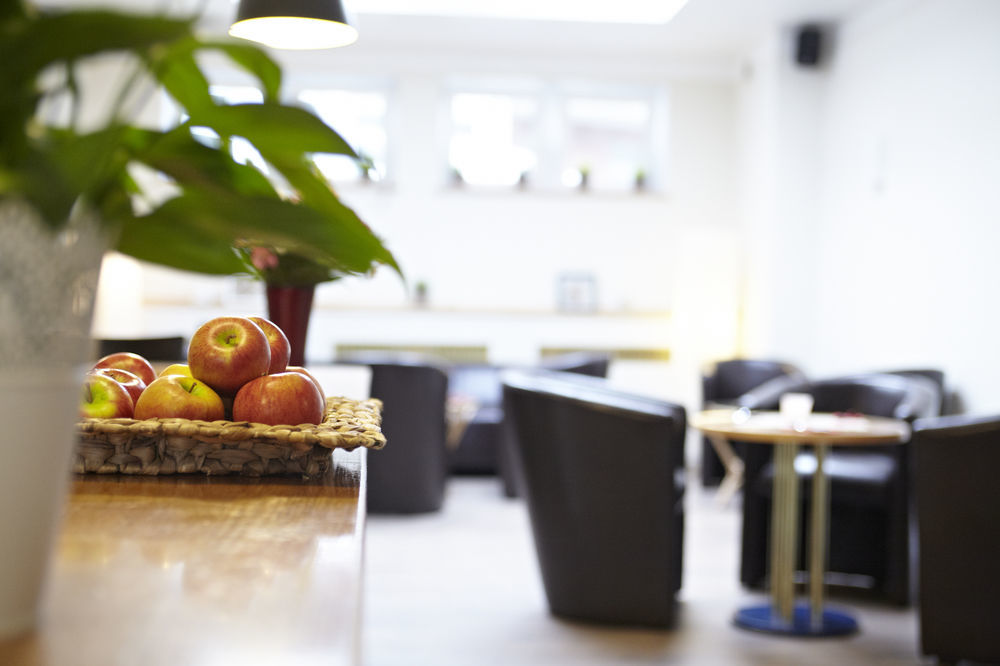 Hotel Ostseehalle Kiel By Premiere Classe Exterior foto
